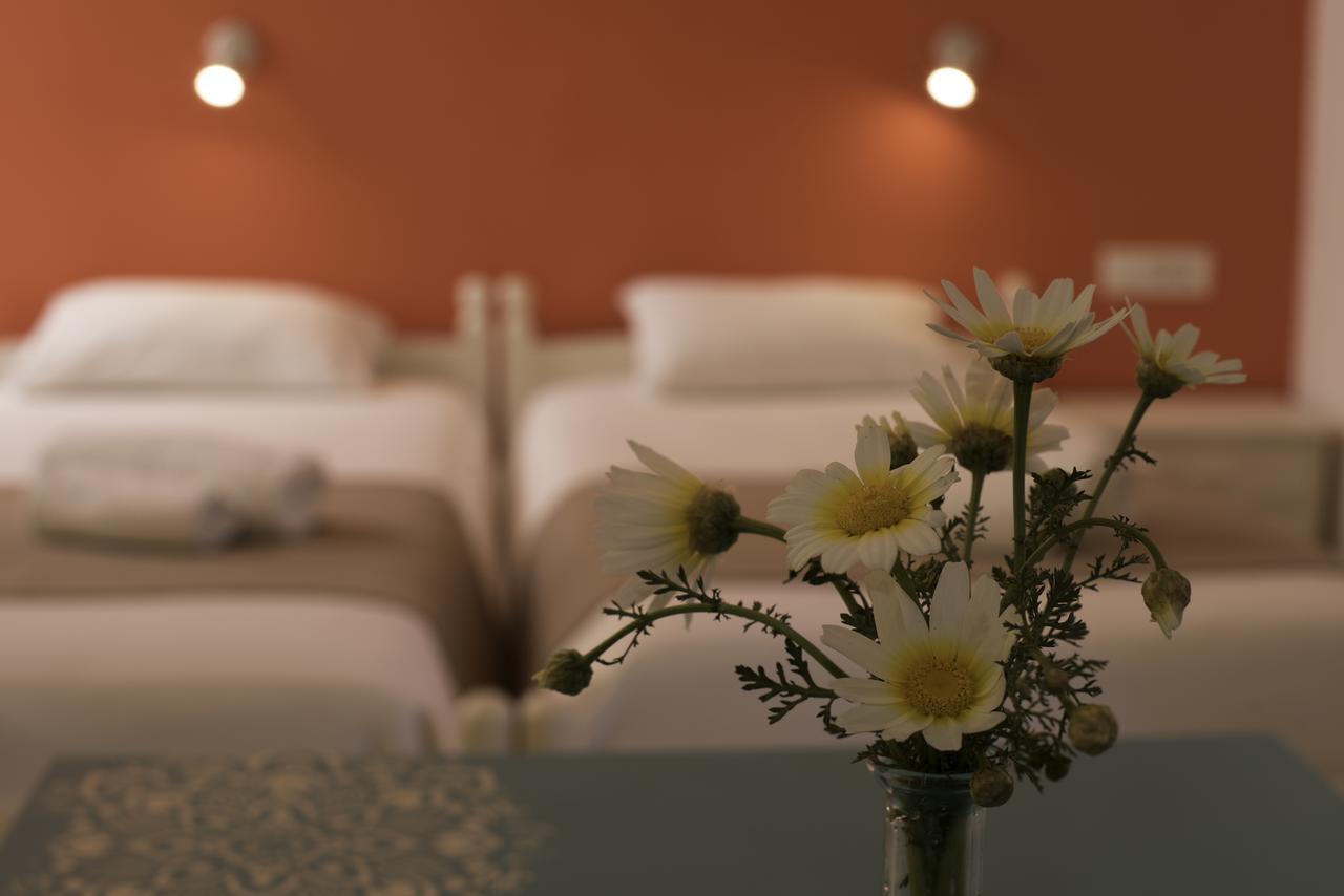 Niki Rooms Палеохора Экстерьер фото