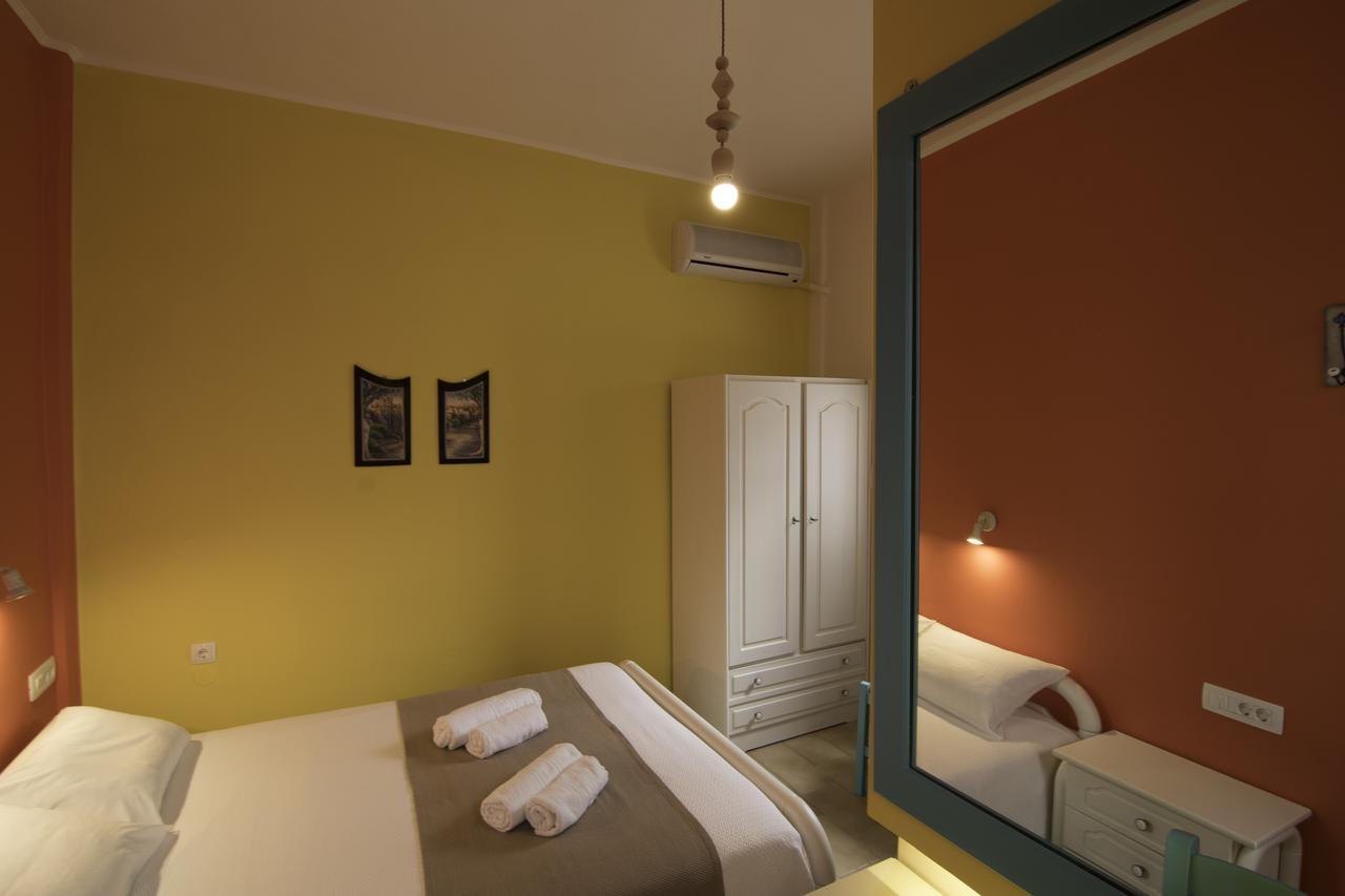 Niki Rooms Палеохора Экстерьер фото