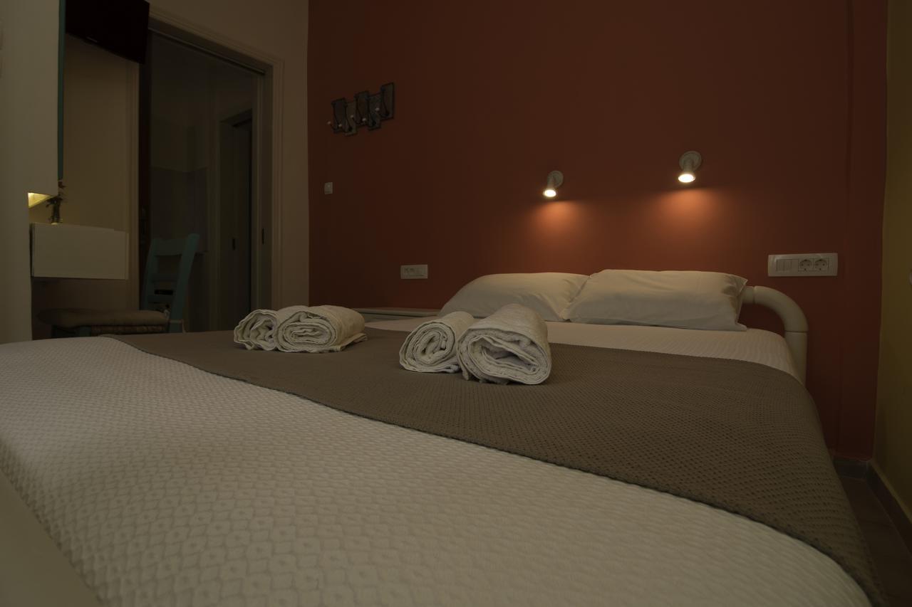 Niki Rooms Палеохора Экстерьер фото